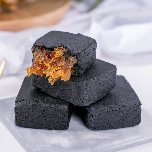 Pineapple cake Xiamen native pineapple pulp fiber bulk black pineapple can be developed handmade cake mooncakes factory direct sales