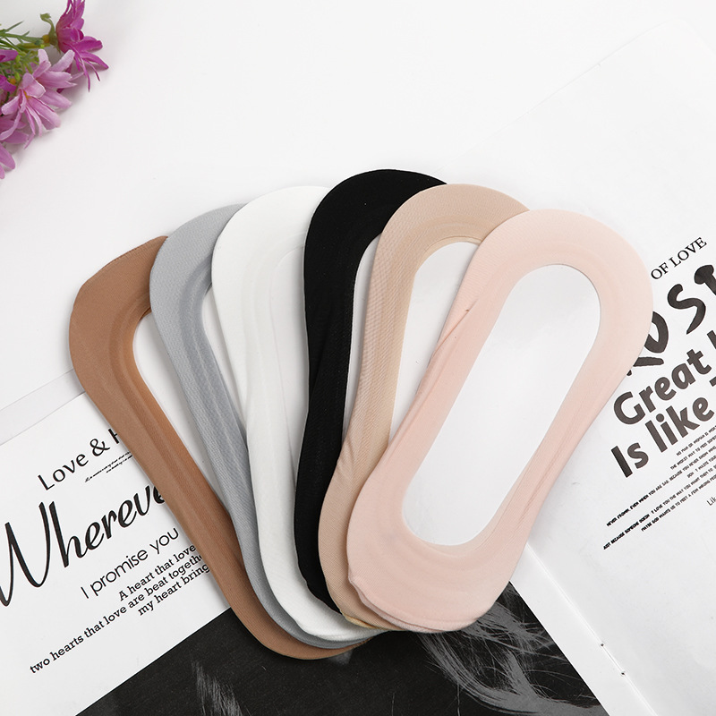 Spring and Summer Popular Ice Silk Boat Socks for Women, Ultra-Thin Shallow Mouth, Full Circle Silicone Sole, Rose Invisible Socks Spring and Summer Popular Ice Silk Boat Socks for Women, Ultra-Thin Shallow Mouth, Full Circle Silicone Sole, Rose Invisible Socks