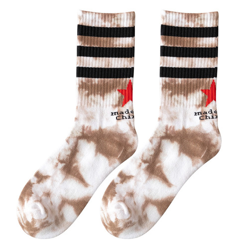Crew socks with tie-dye pattern, three-ribbed tall socks with ribbed cuffs, sports crew socks, street style socks, trendy brand, Instagram streetwear, hip-hop socks