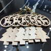 Hot -selling explosive Christmas Festival Products Wood Hollow Christmas Snow Pendant Christmas Small Tree Decoration