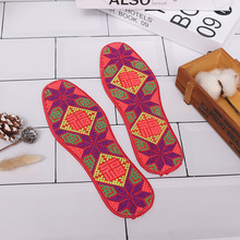 新紫色成品十字绣花鞋垫新款批发男女纯棉手工本命年吸汗排湿加密