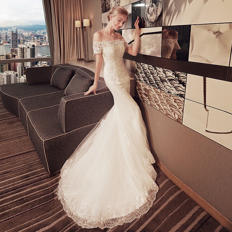 Vestido de novia de cola de pez 2024 nueva Boda nupcial estilo francés adelgazante pequeño fuera del hombro ligero mujeres pequeñas