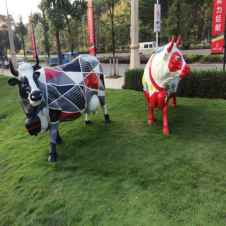 玻璃钢公仔雕塑仿真动物鹿写实开通狮子景区美陈展示装饰摆件