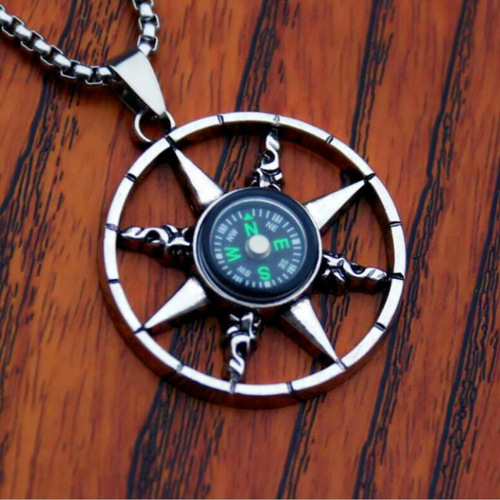 Titanium steel compass hip-hop personality cross necklace men's hiphop pendant trendy pendant nightclub trendy men's suit