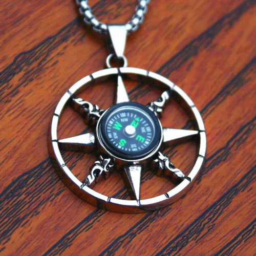Titanium steel compass hip-hop personality cross necklace men's hiphop pendant trendy pendant nightclub trendy men's suit