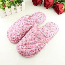冬季棉拖鞋碎花包头封口布艺居家情侣男女保暖拖鞋展销会地摊产品