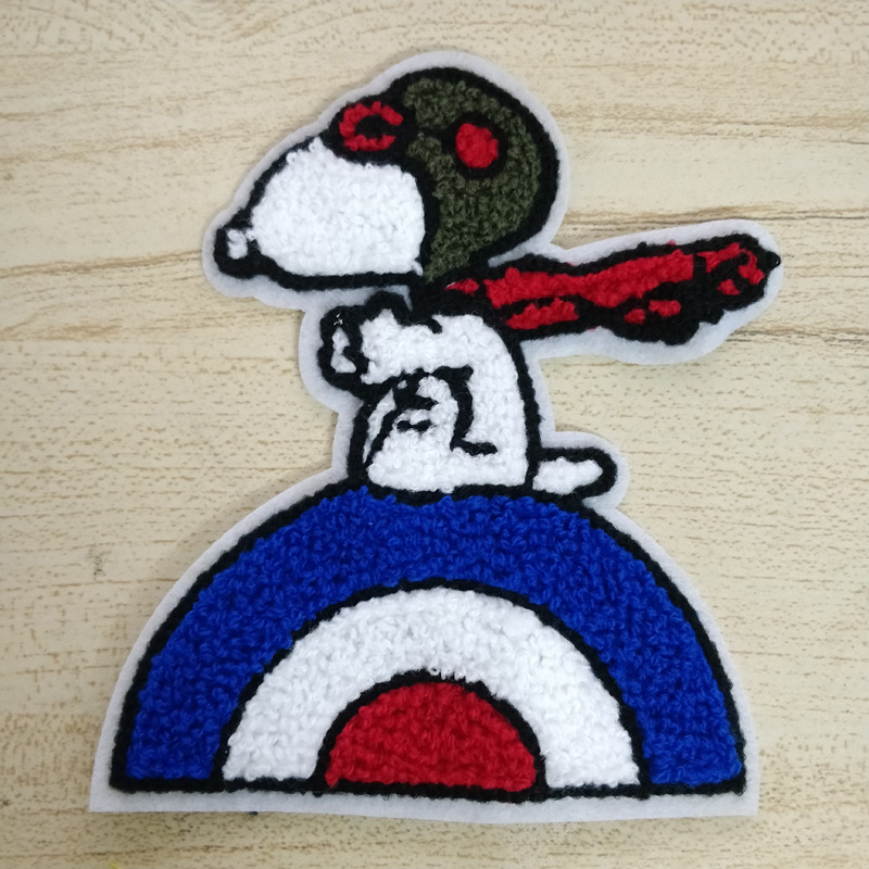 スヌーピー布ステッカー刺繍パッチバッジ子供服アクセサリー穴付きステッカー日本tシャツバッグ装飾diy