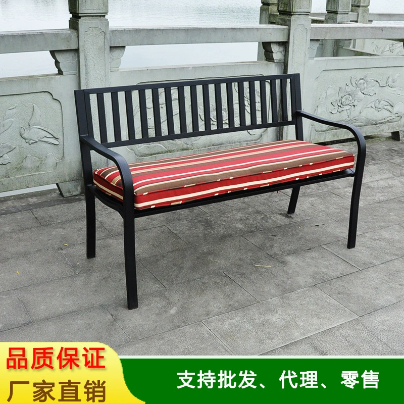 Напольный стенд двойника места остальных стальной трубы стула парка металла двора сада парка напольный Железный