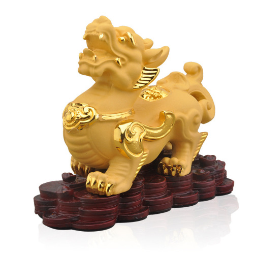 Factory direct sales of sand gold handicrafts, Nafu ornaments to attract wealth, Chinese home decorations, car ornaments, gold-plated Pixiu