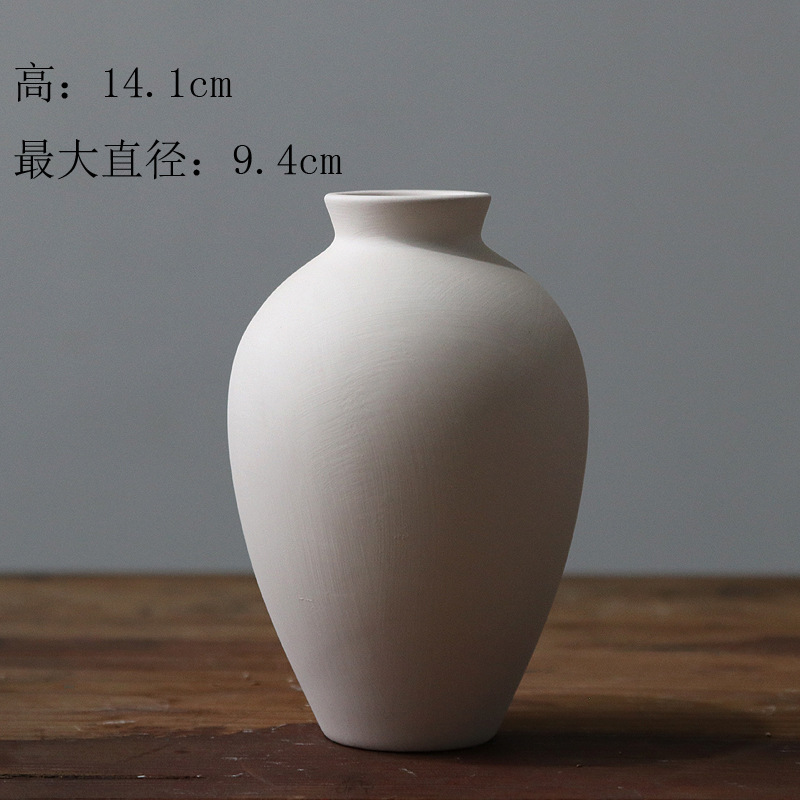도자기 점토의 큰 둥근 병