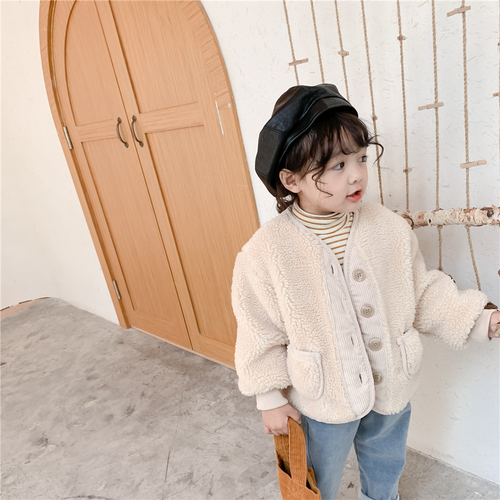 Suéter para padres e hijos engrosado 2023 Invierno Corea del Sur ropa para niños al por mayor abrigo de lana de cordero para niños abrigo de algodón acolchado para mujeres