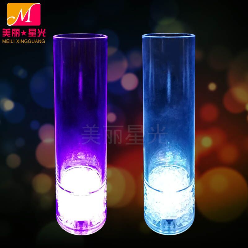 Taza de jugo led al por mayor de grado alimenticio de plástico colorido taza de jugo luminoso té con leche taza luminosa de jugo de discoteca