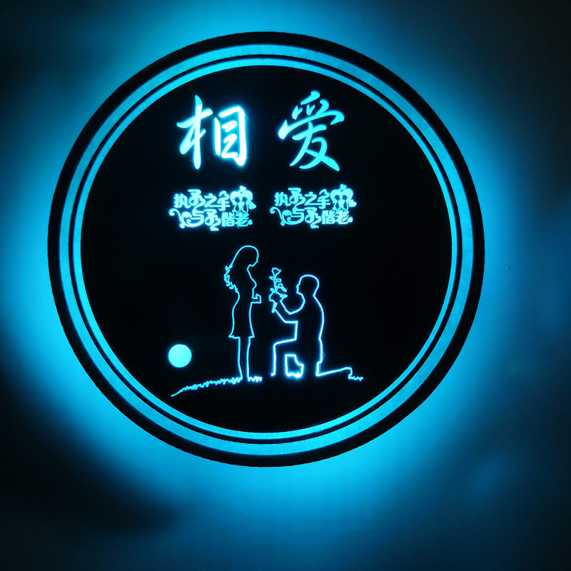 Coche montaña rusa de agua luminoso LED montaña rusa de agua colorido USB coche interior faro pareja regalo suministros de coche