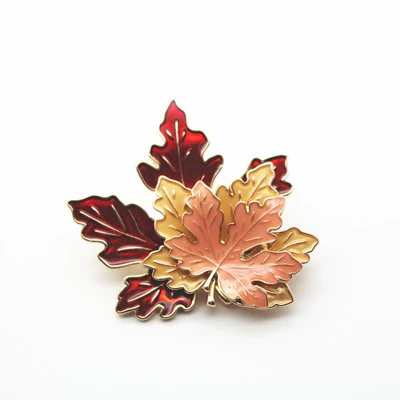 enamel three-dimensional temperament large brooch – Yaxa sancaqları