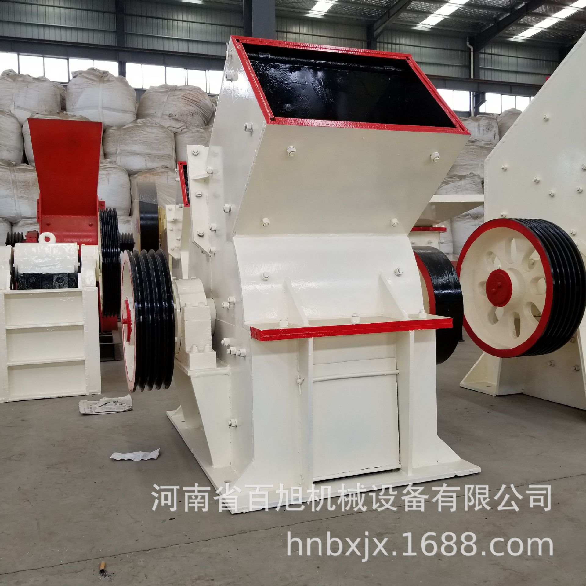 小型移动陶瓷玻璃制砂机 砖头回收建筑垃圾锤式打沙机 锤式破碎机