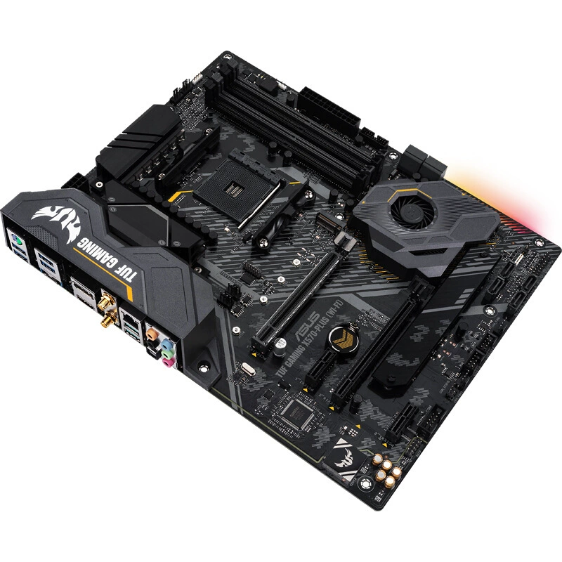 Материнская плата TUF GAMING X570-Plus (Wi-Fi) для игровых систем (AMD X570/AM4)