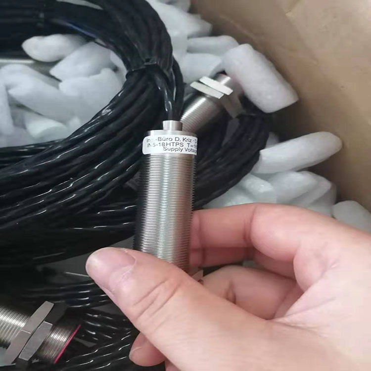 原装正品KRIZ耐高温接近开关IN5-18HTPS/113D 5m cable拍前议价