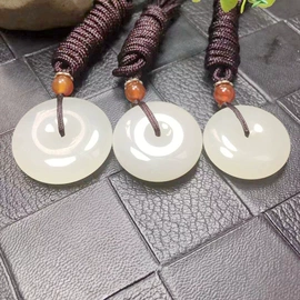 玉器工艺品;和田玉项饰;和田玉手饰