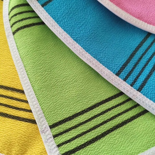 Wholesale bath towels, mid-gauge bath towels, dust-removing cloth bath towels, dust-removing shower gloves