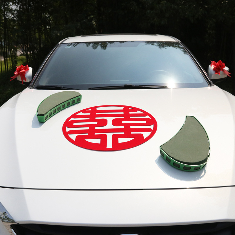 Celebridad en línea estilo chino no tejido flocado coche de boda sala de bodas franela Luna lechón decoración de la boda floristería suministros