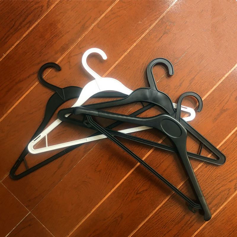 Adult hanger wholesale dry cleaners disposable plastic clothes rack clothing store hotel clothes rack drying clothes rack