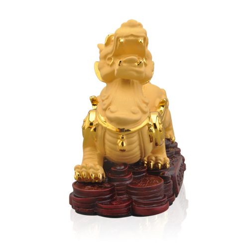 Factory direct sales of sand gold handicrafts, Nafu ornaments to attract wealth, Chinese home decorations, car ornaments, gold-plated Pixiu