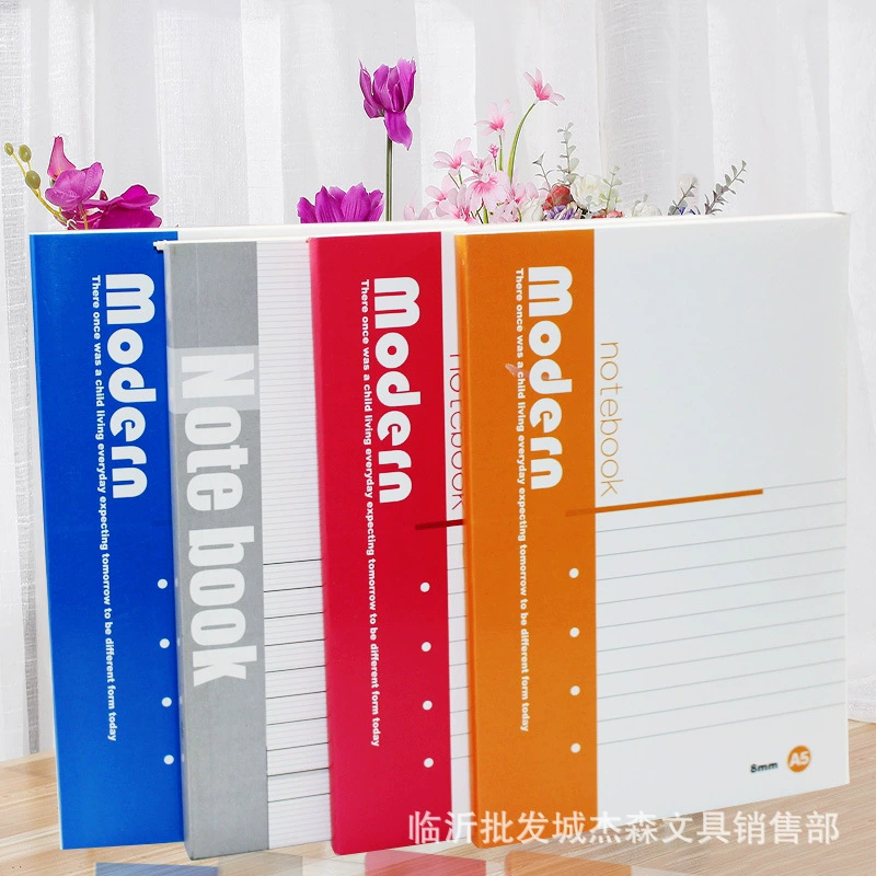 Copybook 32K (A5) — 86 листов, обложка 220 г, безоблачно-глянцевая бумага, лентаGel