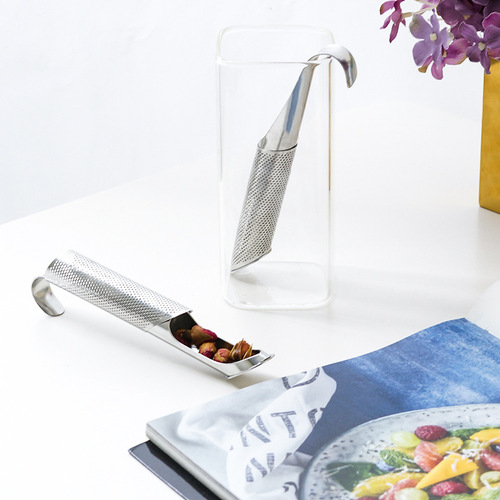 Factory direct sales stainless steel pipe tea maker creative hand hanging pipe type tea drain tea filter wholesale