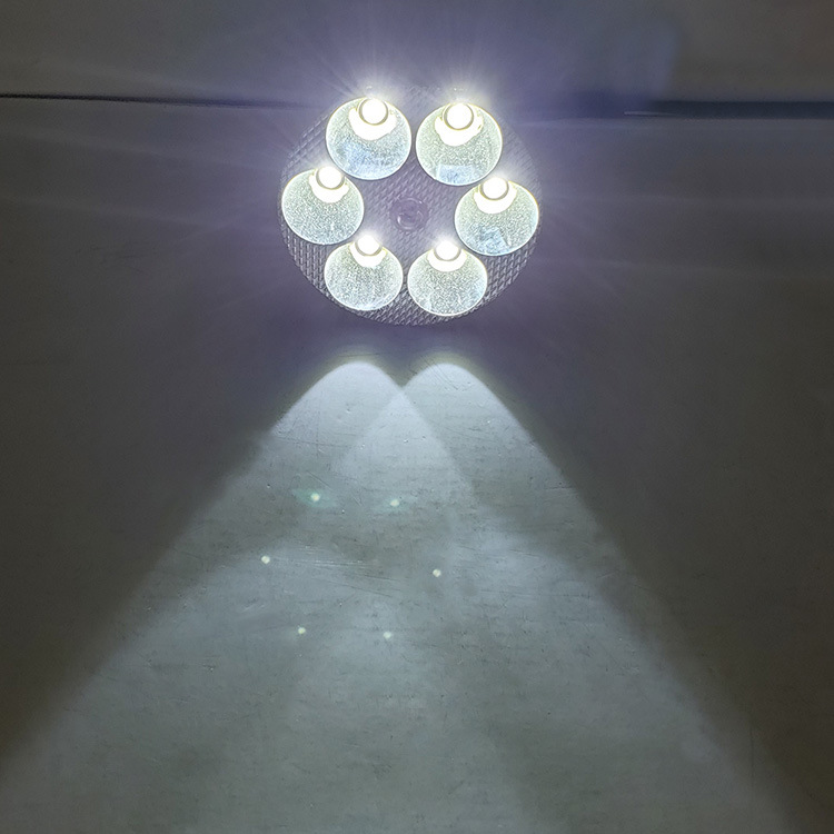 Lámpara de la motocicleta lámpara eléctrica lejos y cerca de la luz LED faro incorporado de alta potencia universal faro 40V85V lámpara