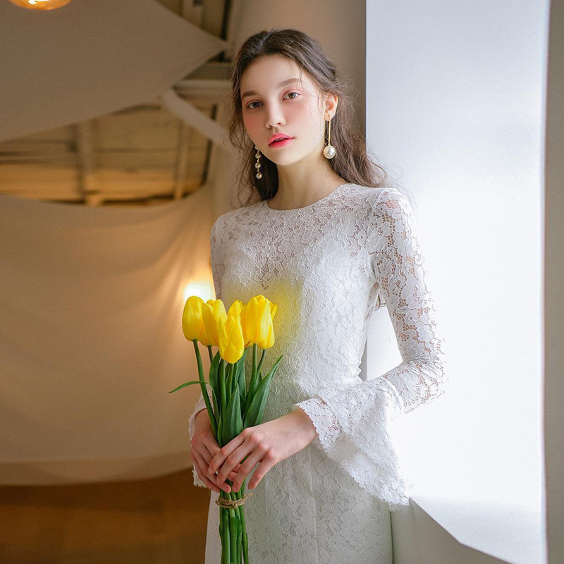 Light Wedding Dress 2026 for Brides, Slim-Fit Hepburn Style, Evening Party Gown with a Small Train, Elegant Wedding Evening Dress