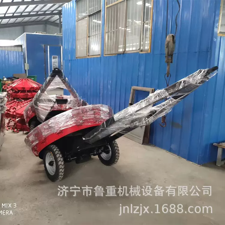 供应三轮车牵引式16把扫路机 绑扫把式扫地车 甘肃道路清扫车