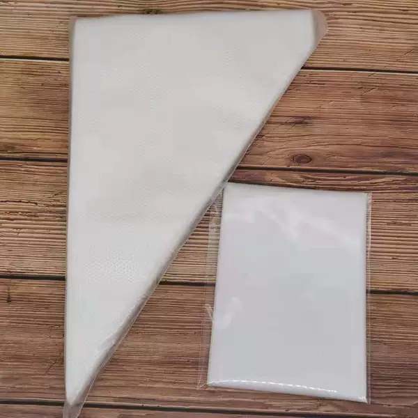 Средний (без рисунка), 200×310 мм