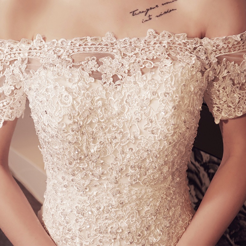 Vestido de novia de cola de pez 2024 nueva Boda nupcial estilo francés adelgazante pequeño fuera del hombro ligero mujeres pequeñas