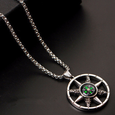 Titanium steel compass hip-hop personality cross necklace men's hiphop pendant trendy pendant nightclub trendy men's suit