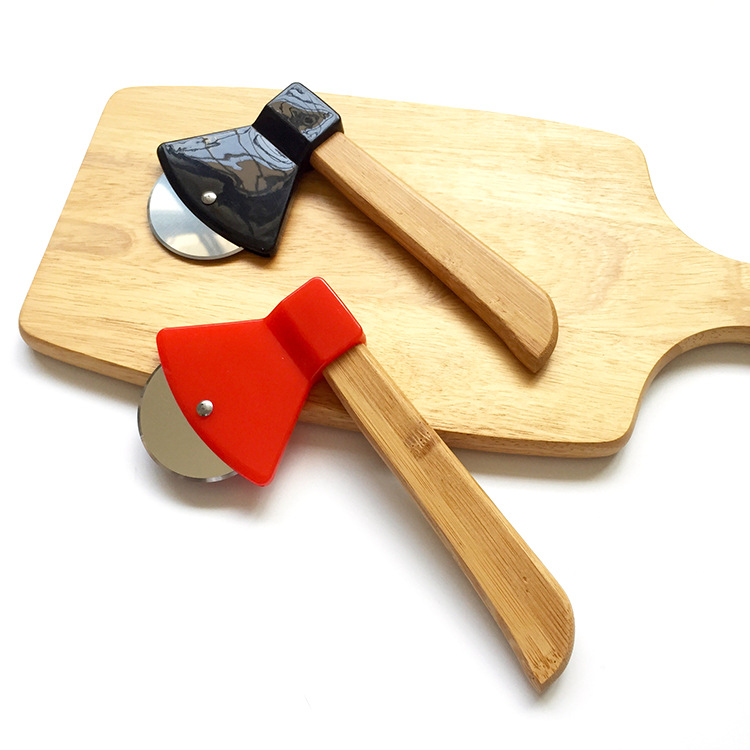 厨房小工具刀 竹木手柄披萨刀 创意不锈钢披萨刀直销圆形切饼刀