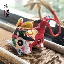 布老虎;其他民间工艺;科教玩具