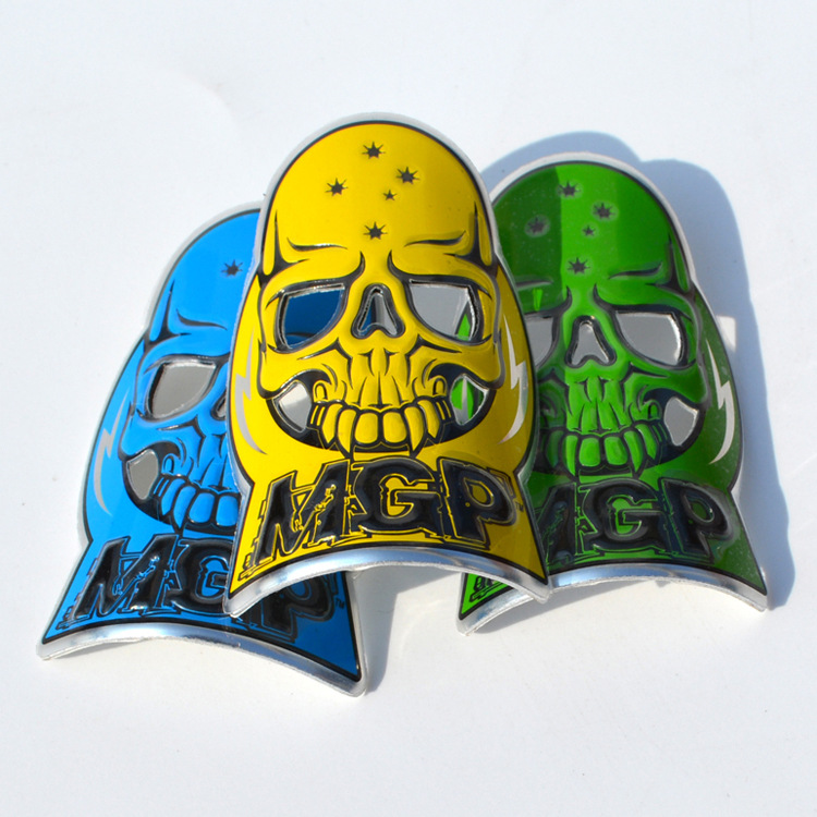 新款日本镜面铝材质滑板车铭牌平板印刷凹凸工艺用于MGP品牌