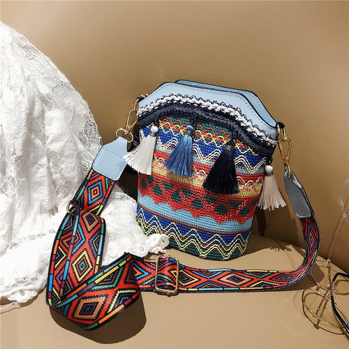 Ethnic style braided tassel bucket bag for women  new Korean style bohemian shoulder crossbody bag wholesale