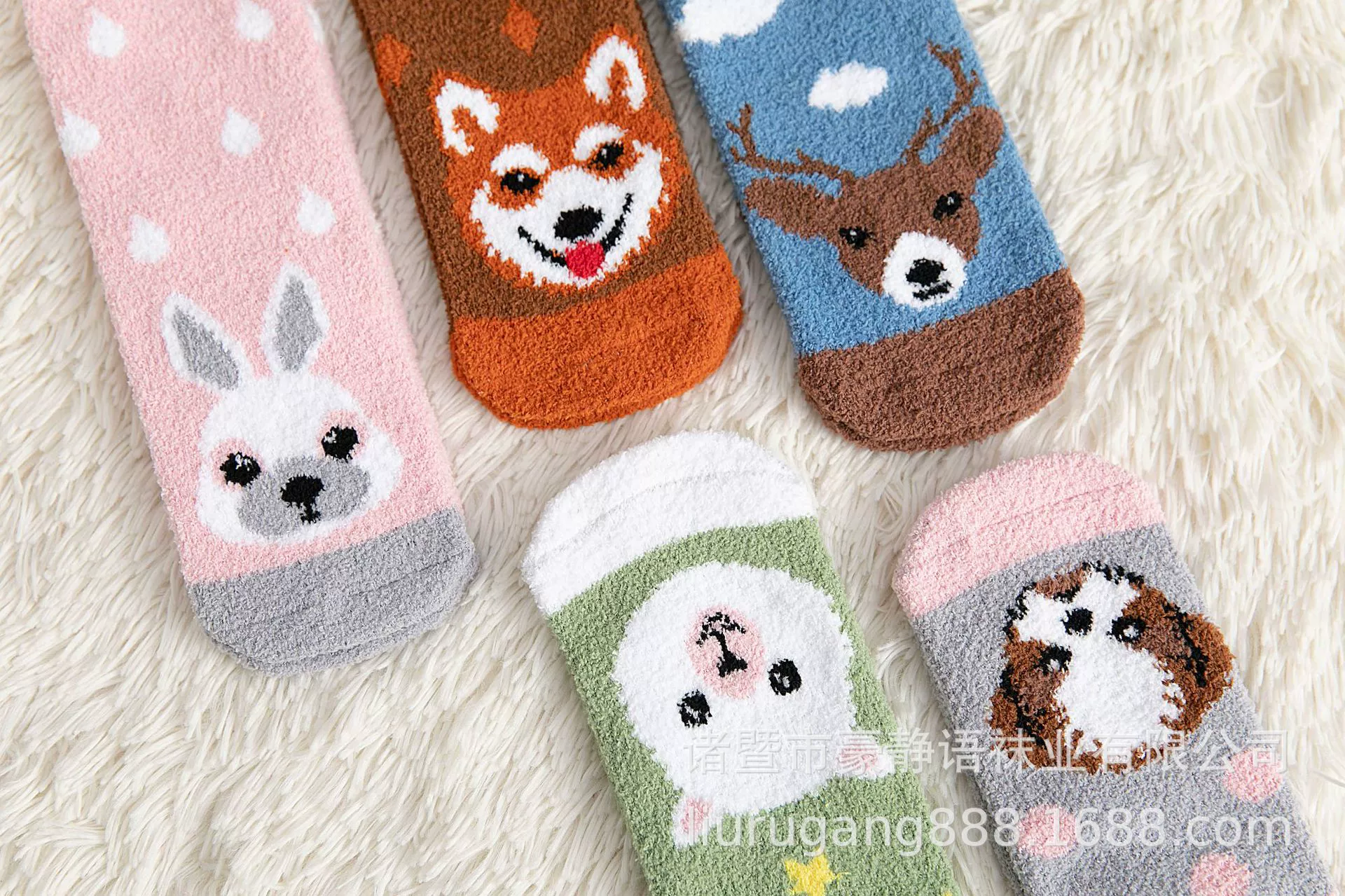 2019 autumn and winter new coral velvet warm thick cotton socks Japanese and Korean cute animal head men and women couple socks