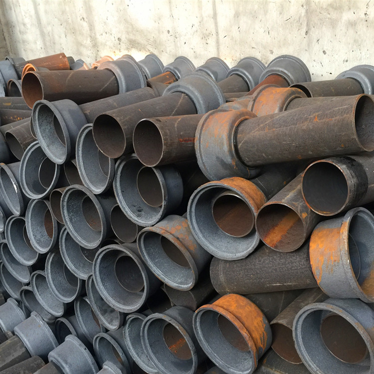 �踣��ҵ����������ˮ©�� PVC��110mm������© ֱͨ��©��ˮ��