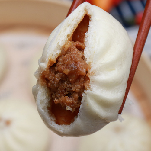 Qiuxingsha County Xiaolongbao commercial quick-frozen breakfast buns takeaway semi-finished fresh meat buns frozen food wholesale