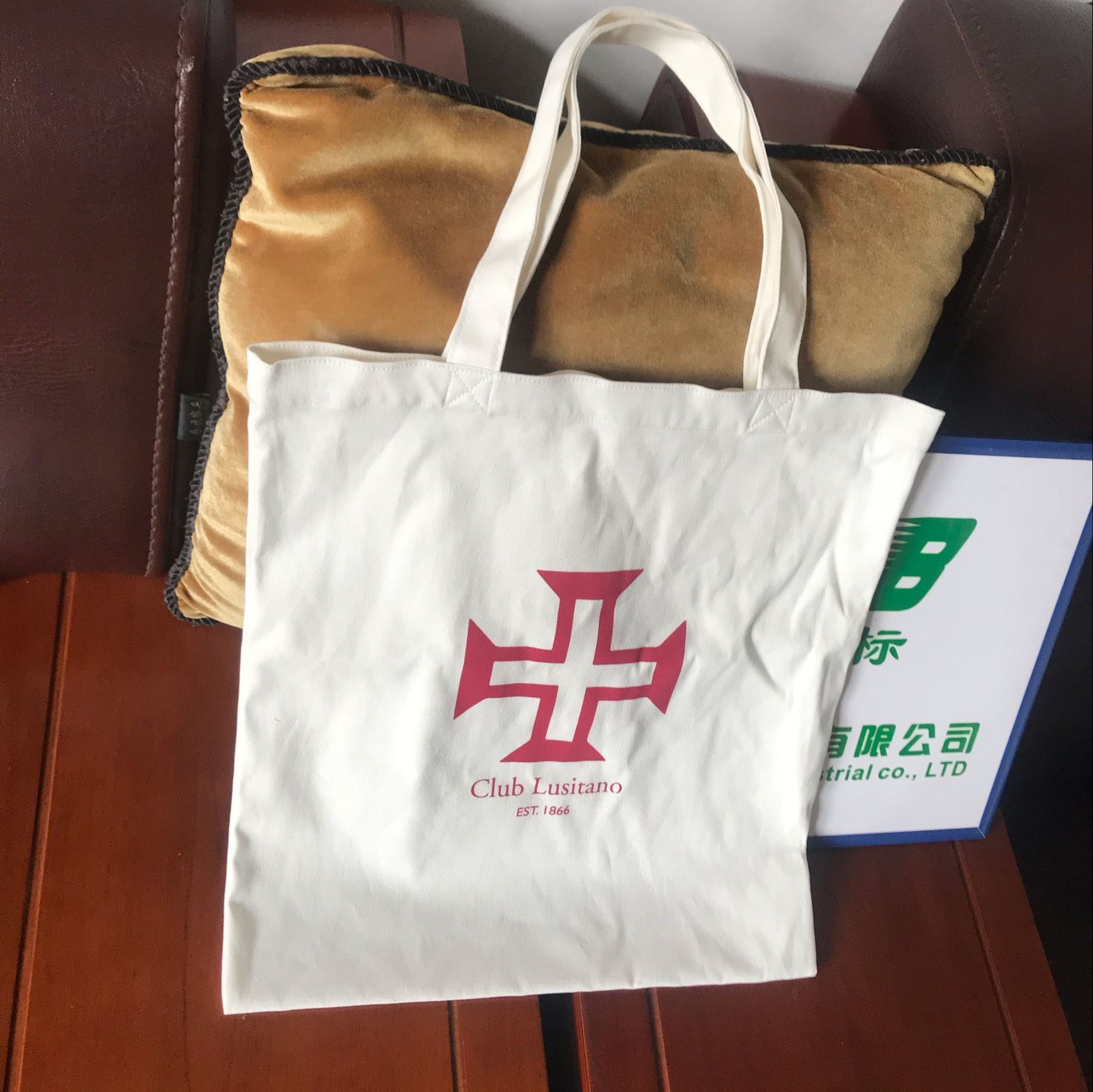 广州白云区江高帆布袋厂供应服装购物袋全纯棉牛津彩印烫画广告袋