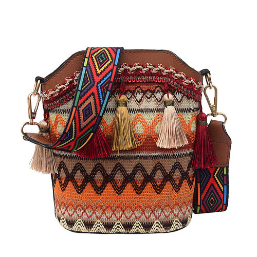 Ethnic style braided tassel bucket bag for women  new Korean style bohemian shoulder crossbody bag wholesale