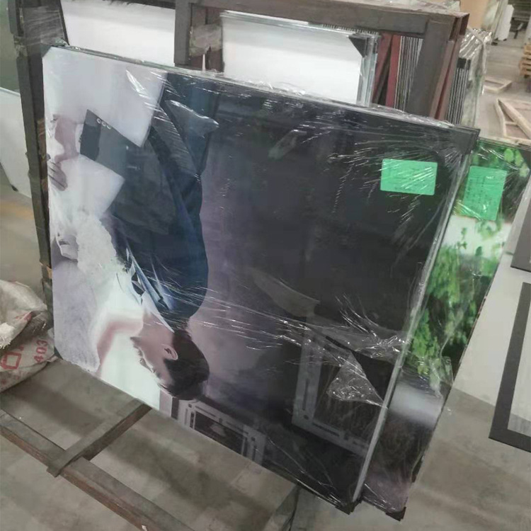 Factory processing SGCC/CE certification 3-19mm process computer spray painted tempered glass can be set