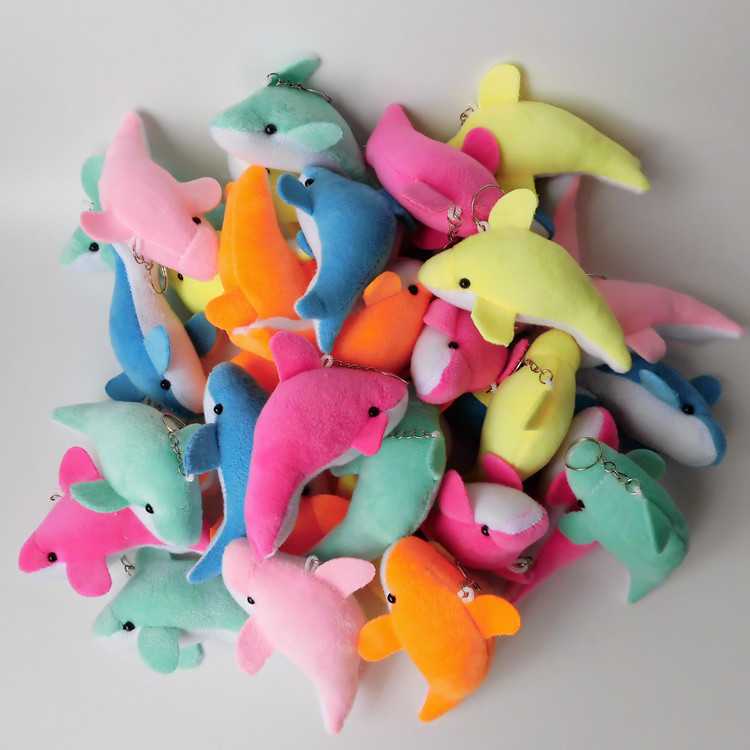 Small Gift Event Offers Practical 10cm Six-Color Dolphin Plush Keychain Pendant for E-Commerce Online Stores