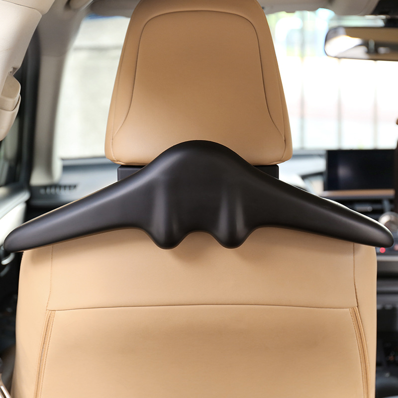 Fábrica al por mayor de suministros de coche percha pequeña mesa Junta en stock interior del coche joyería aromaterapia gancho caja de pañuelos