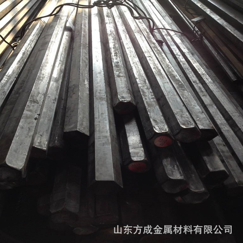 方钢厂家供应 Q355B热轧方钢 10-100实心方钢 可做16*5.5定尺方钢