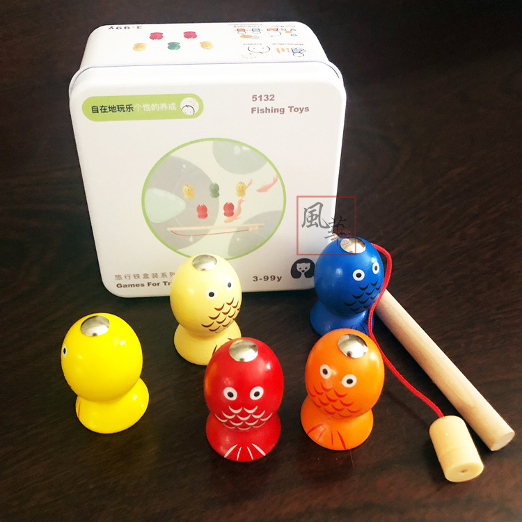 Juguetes Educativos para niños caja de hierro de viaje bloques de construcción cubo rompecabezas giroscopio rompecabezas volador ajedrez 5-6 años de edad