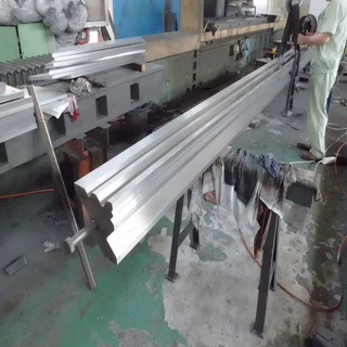 WC67Y型折弯机模具 数控折弯机模具价格 折弯机弯刀模定 做
