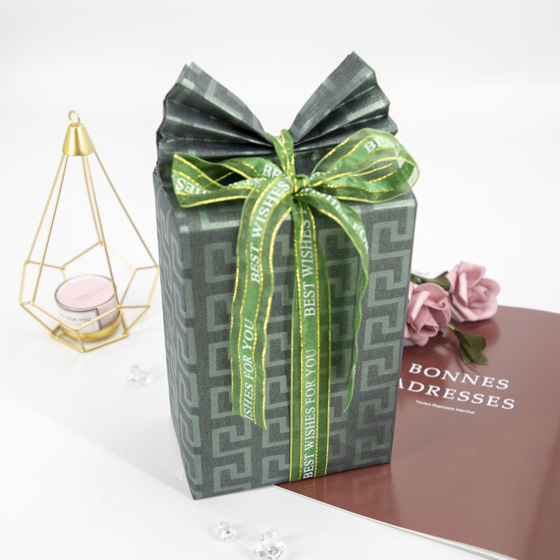 Grueso agujero de la ventana patrón de papel nacarado 120G de gama alta de papel de regalo ramo fresco cubierta de libro DIY papel hecho a mano